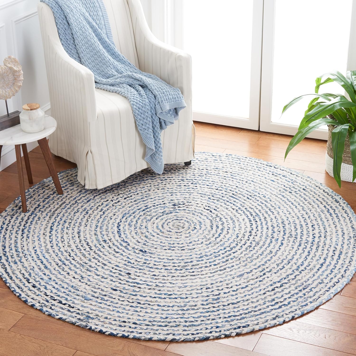 SAFAVIEH Braided Collection Runner Rug - 2'3" x 9', Blue & Ivory, Handmade Farmhouse Cotton, Ideal for High Traffic Areas in Living Room, Bedroom (BRD260M)