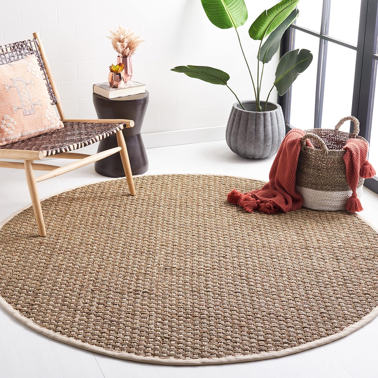 SAFAVIEH Natural Fiber Collection Runner Rug - 2'6" x 8', Natural & Beige, Seagrass, Basketweave Pattern with Border (NF114A)